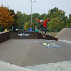 Etnies_back_to_the_future